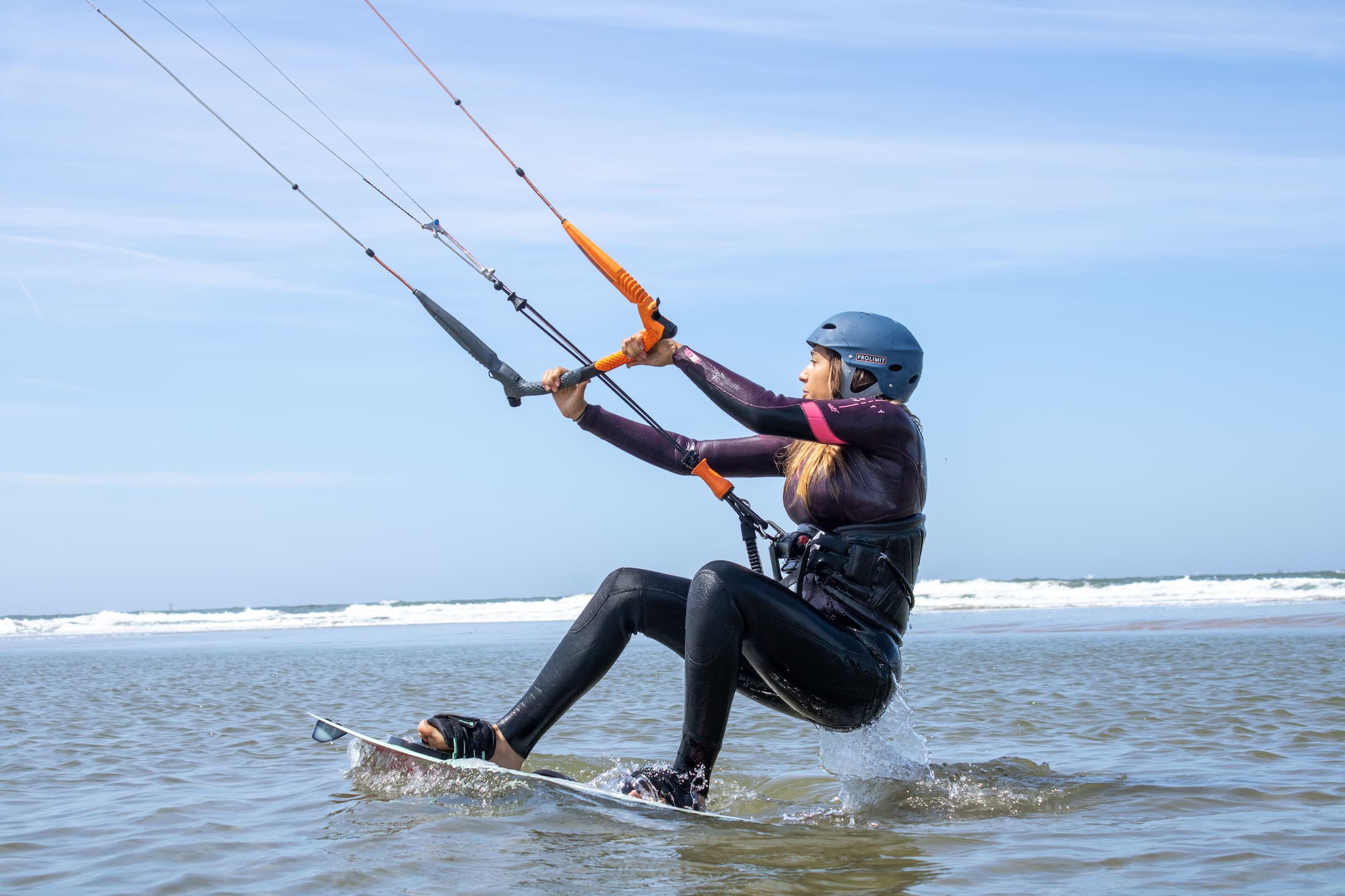Wat kost kitesurfen? Kosten van lessen tot uitrusting